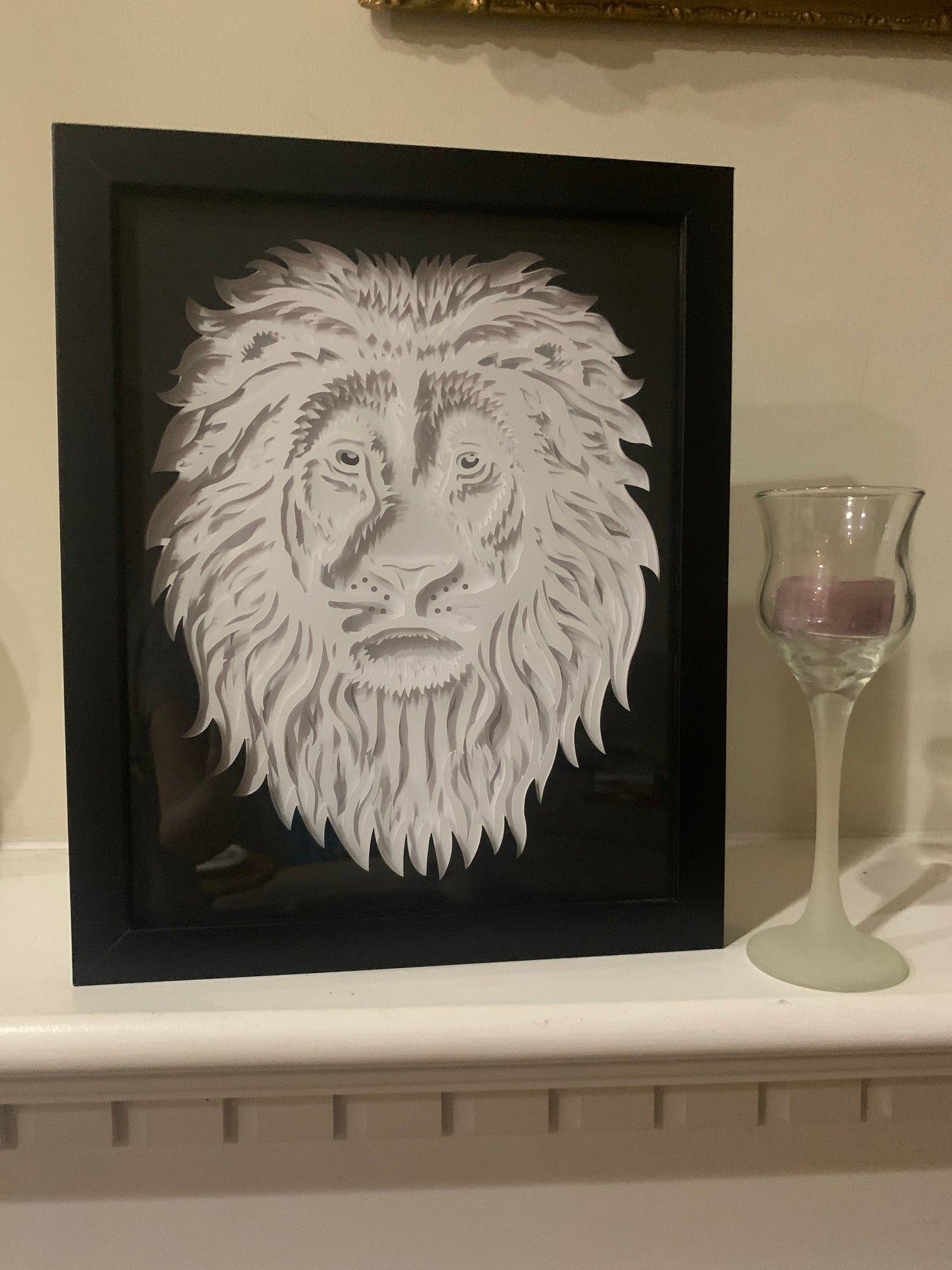 Lion Face Lightbox: August Birthday Gift, Home Wall Decor