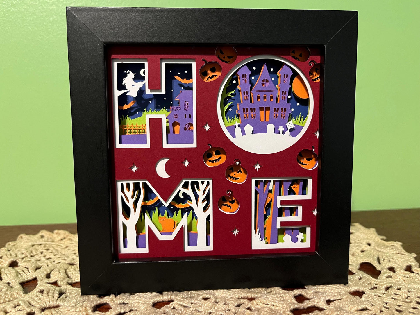 Halloween Shadow Box: HOME LED Lamp, Haunted House Decor